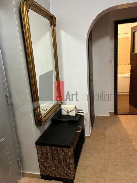 Calea Calarasilor, Apartament cu 2 camere de inchiriat in zona Calarasilor (ultracentral)